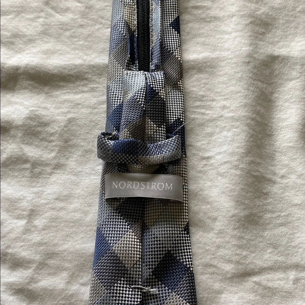 Kids zip ties.